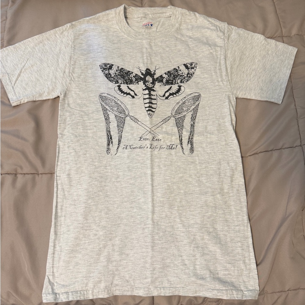 Hanes Light Gray Graphic Tee with Insect Design